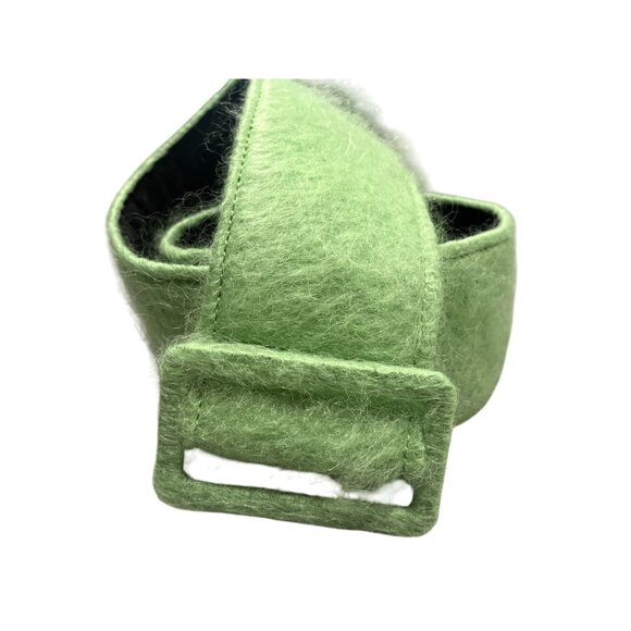 La Veste Fuzzy Belt in Green main image 4